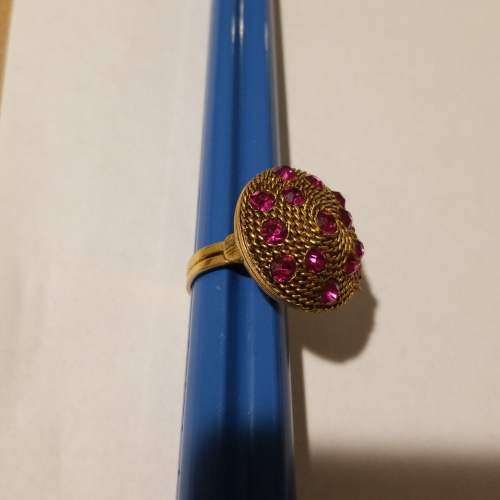 Stunning Vintage Adjustable Poison Ring
